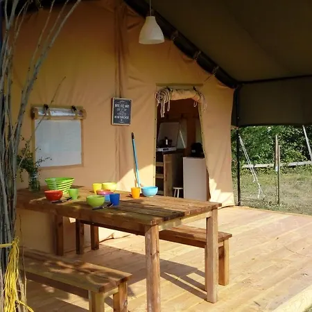 Les Escaliers De La Combe Maison d'hôtes Saint-Matré