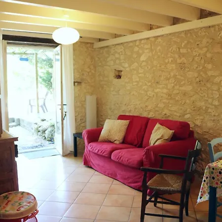 Les Escaliers De La Combe *