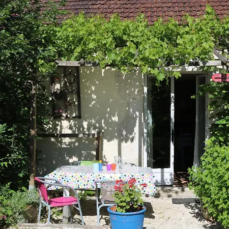 Guest house Les Escaliers De La Combe Saint-Matre